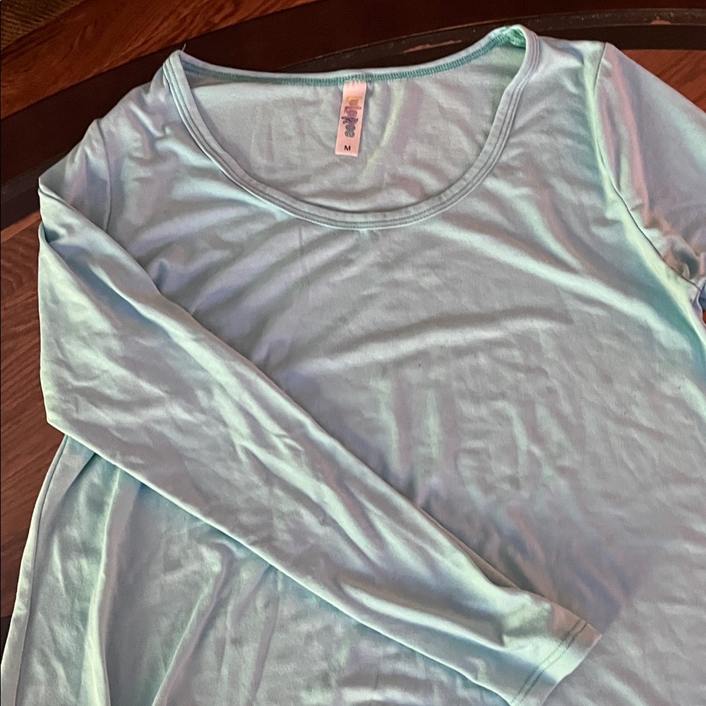 LuLaRoe Aqua Long Sleeve Top